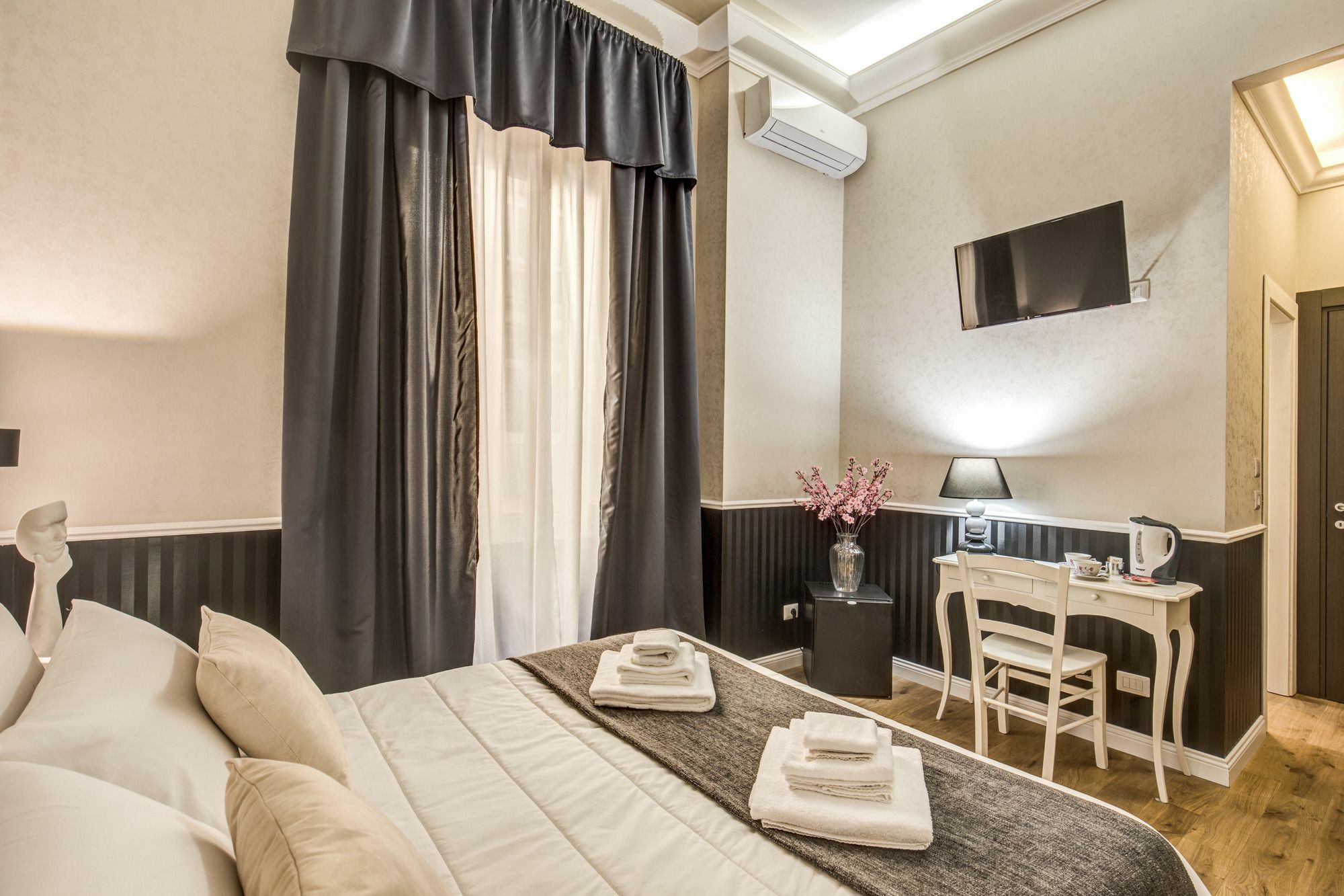 Suite In Rome Veneto المظهر الخارجي الصورة